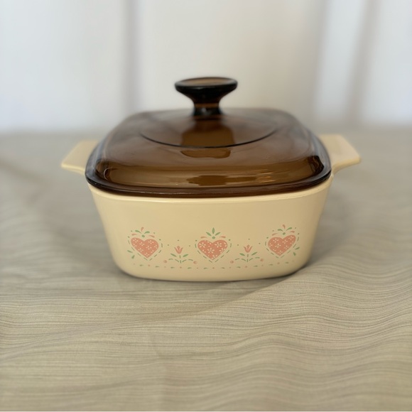 Corning Ware A-1 1/2-B w/tint lid Forever Yours Hearts Design 1.5L Casserole - Picture 2 of 12